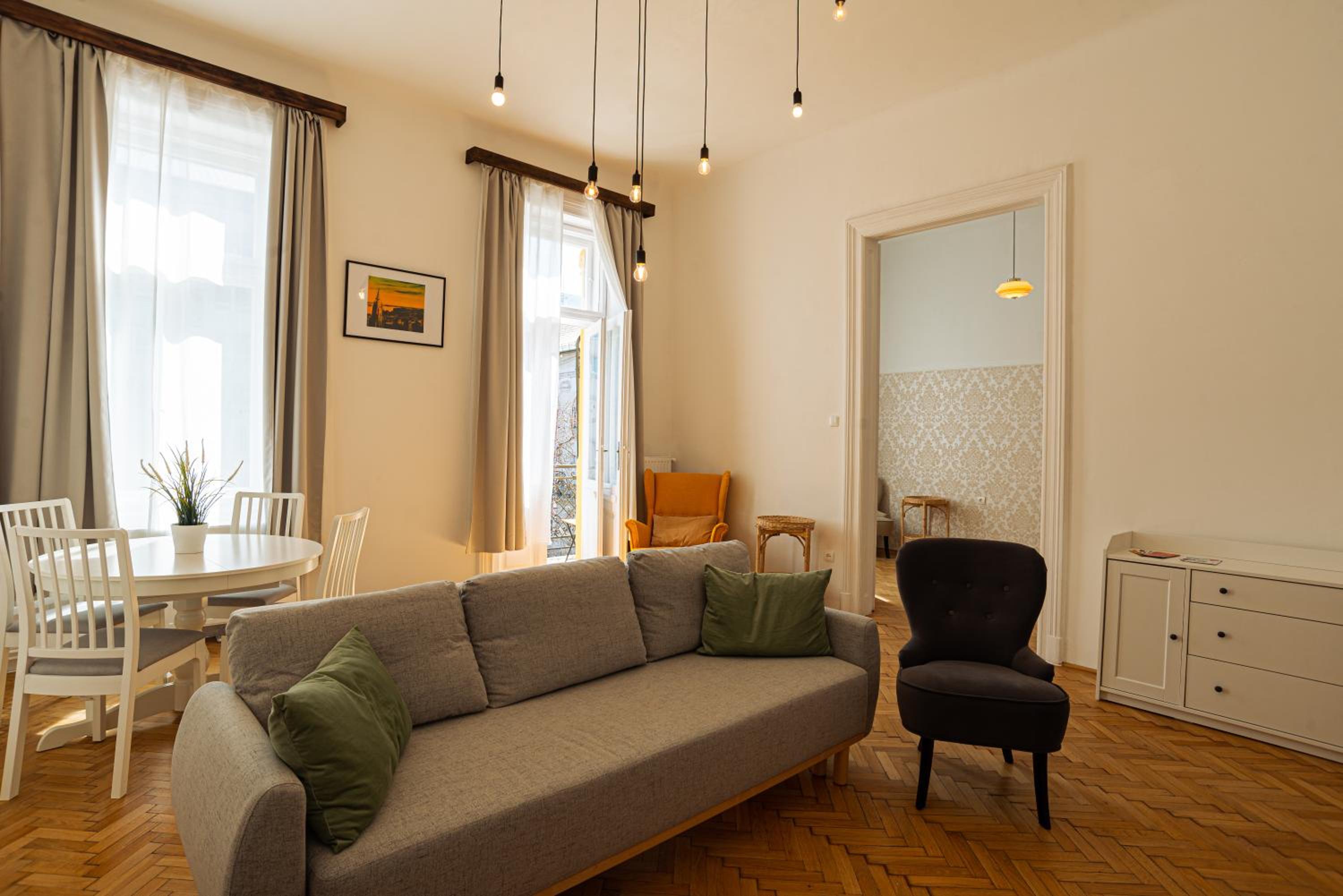 Terrace VuVu - Apartment with balcony in the heart of Budapest view 3