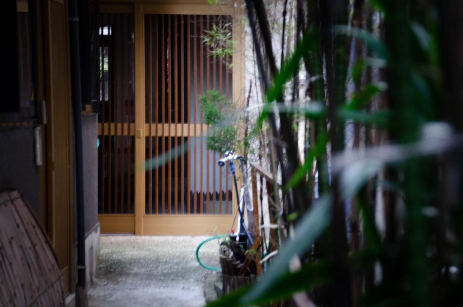 Local Japanese Stay & Sake Experience Namba area
