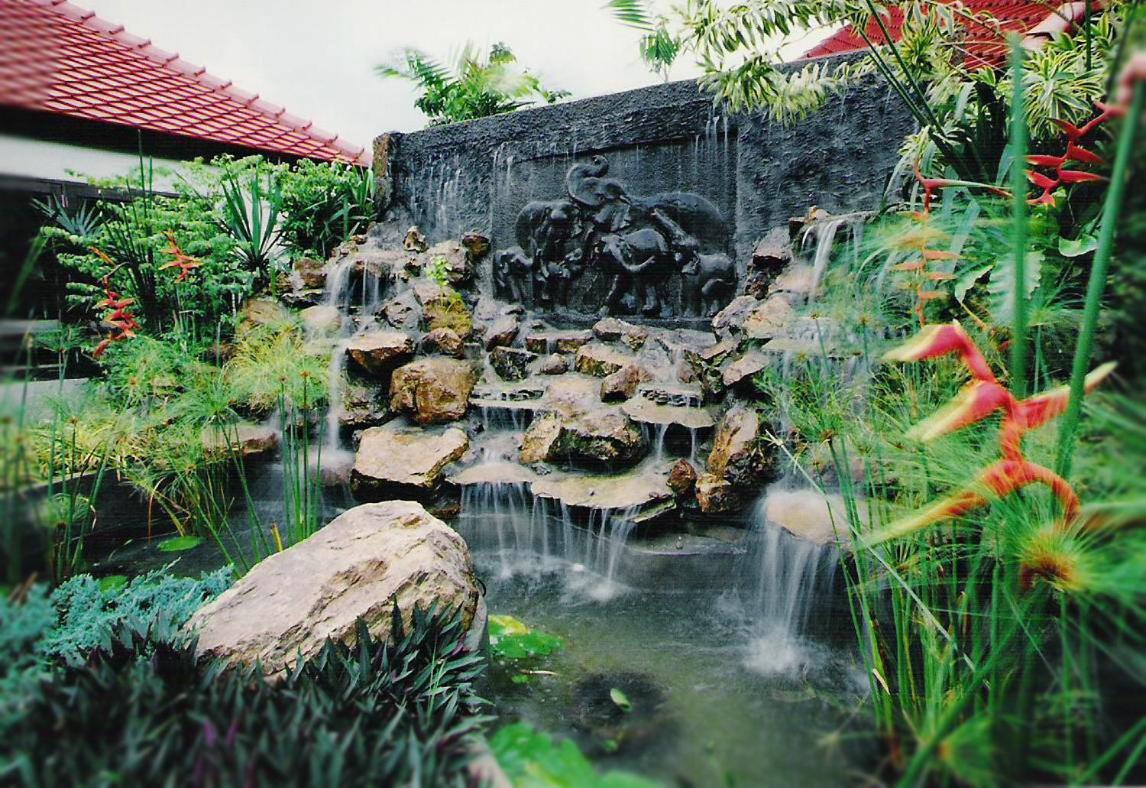 Karinthip Village