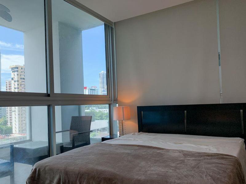 Apartamento Boutique en Avenida Balboa