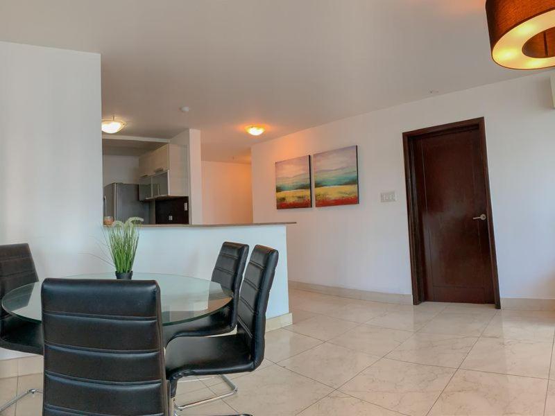 Apartamento Boutique en Avenida Balboa