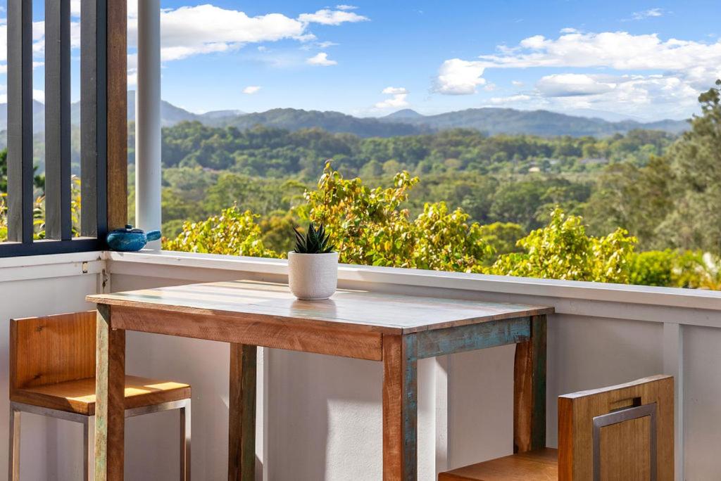 Treetops Ocean Vista Lalirra
