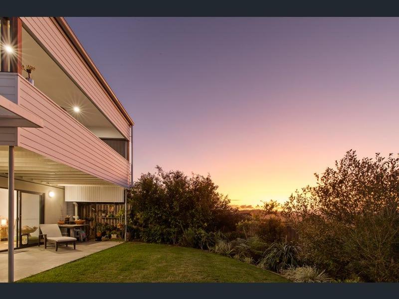 Treetops Ocean Vista Lalirra