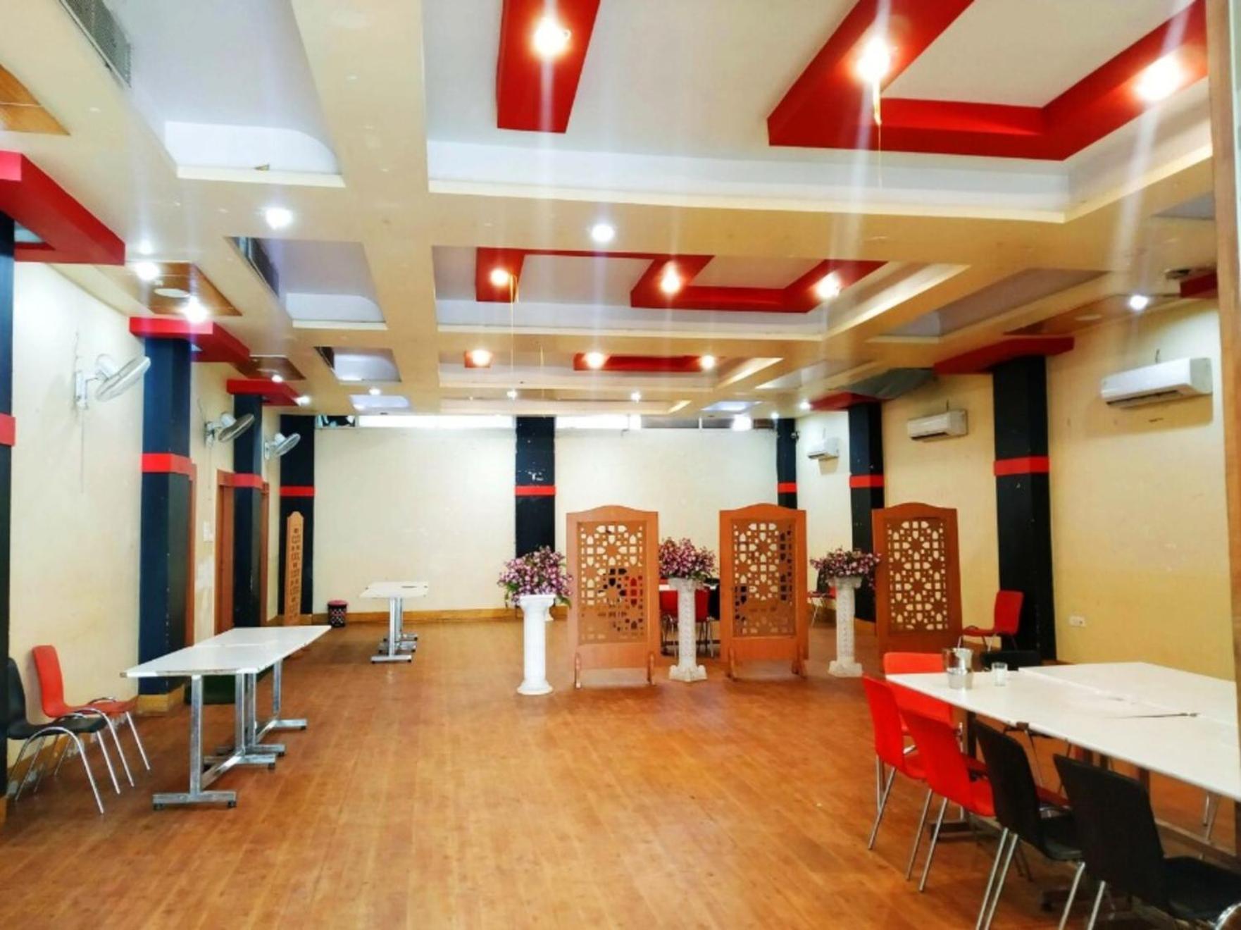 Castle Inn & Restaurant, Shivpuri