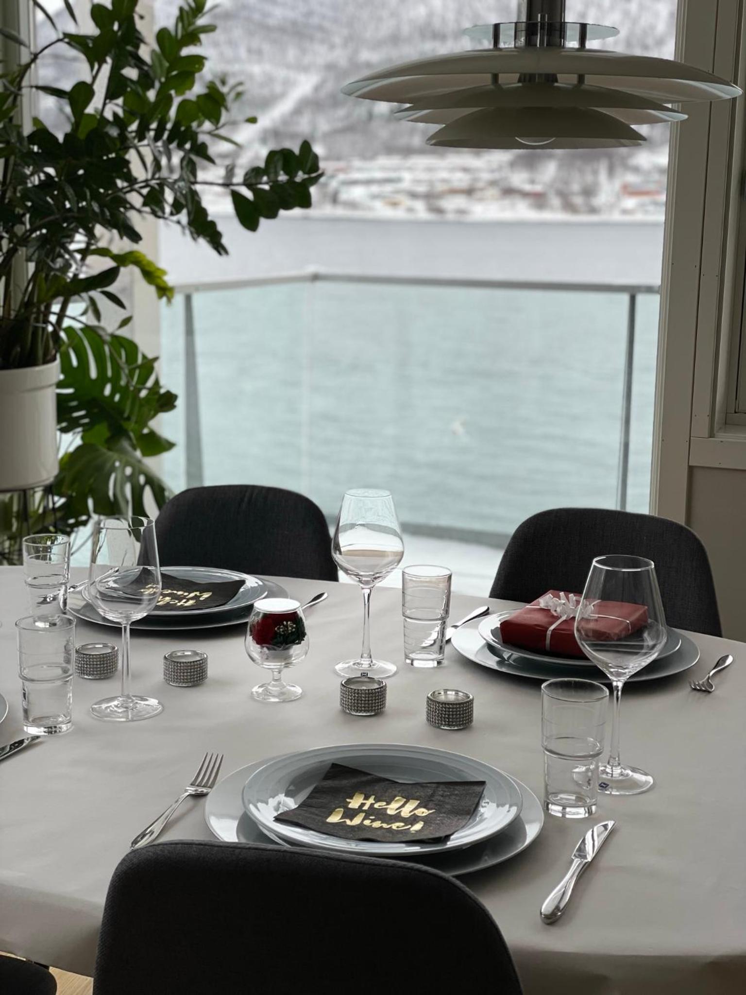 Sea View City Apartment view 5