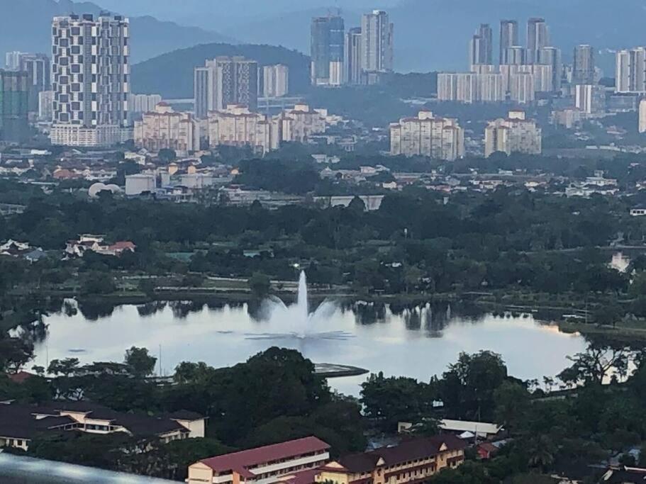 Titiwangsa 6PX near monorail PWTC Infinity pool