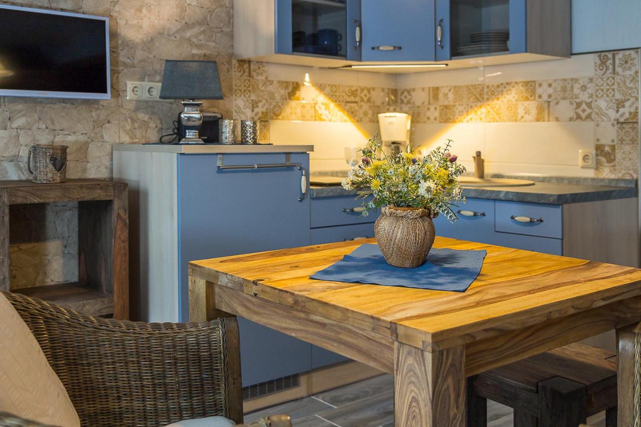 Appartement`s - HAUS KAROLA