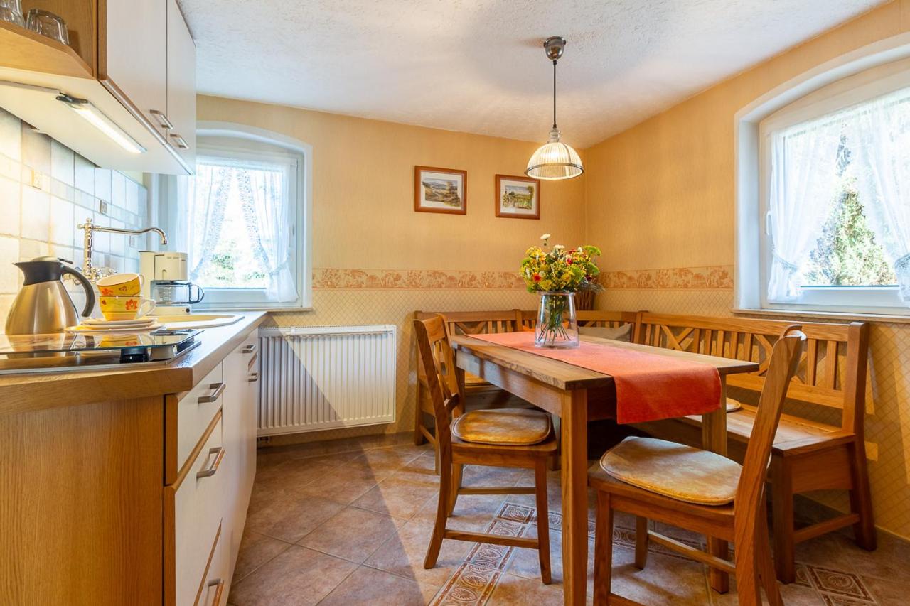 Appartement`s - HAUS KAROLA