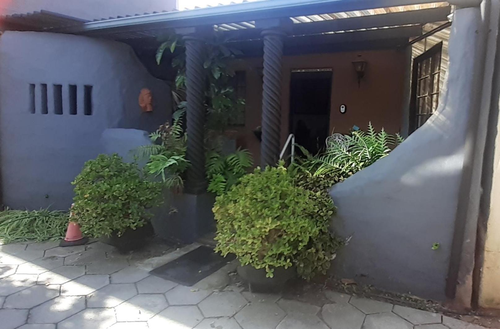 Villa Ocean Crest B&B