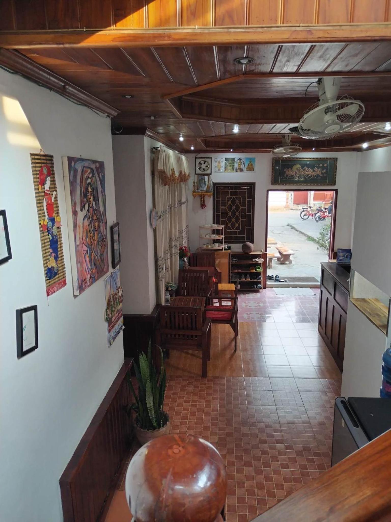 Phanh Tha Sone Guest House