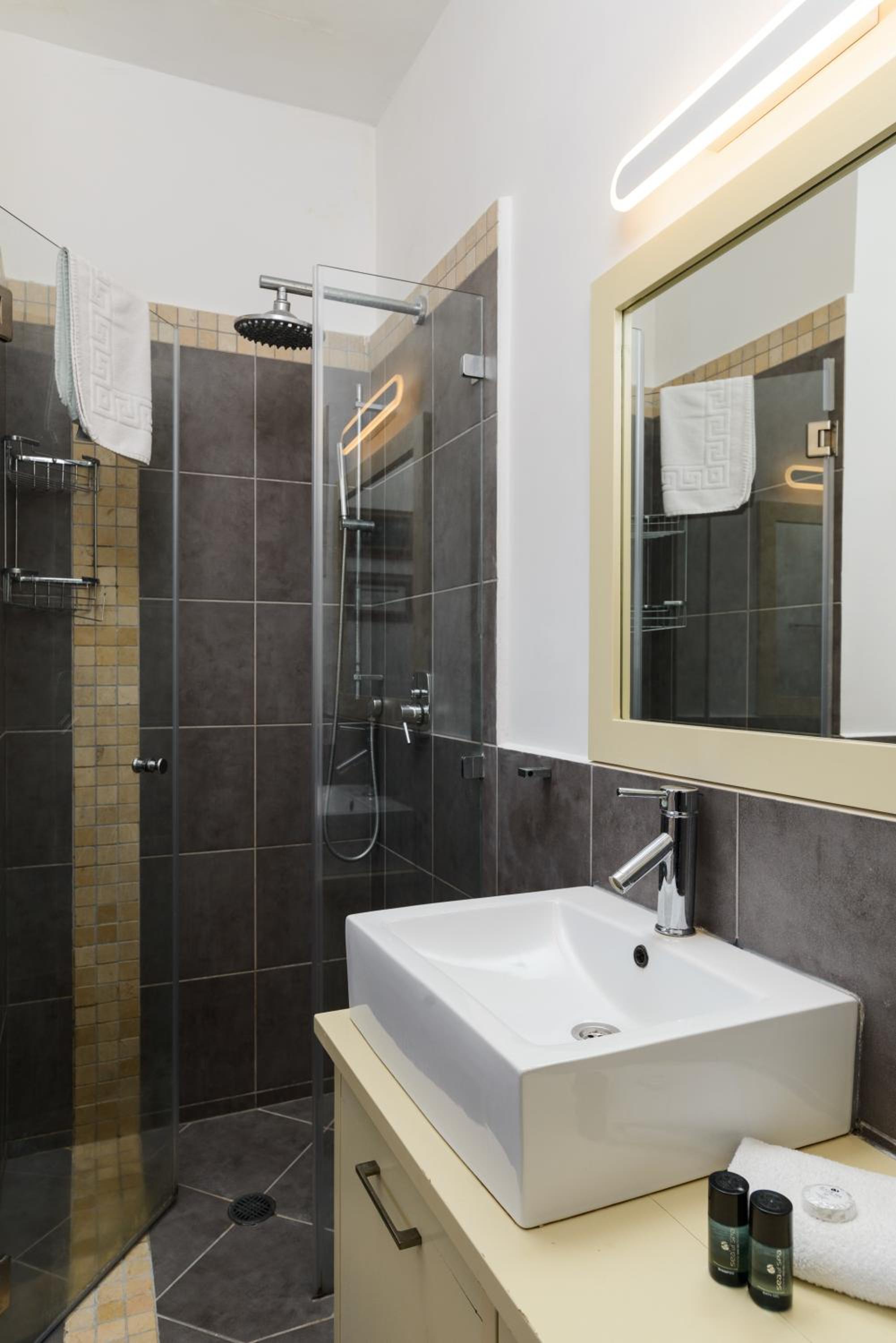 Mamad Duplex 2 Terraces City Center By Feelhome