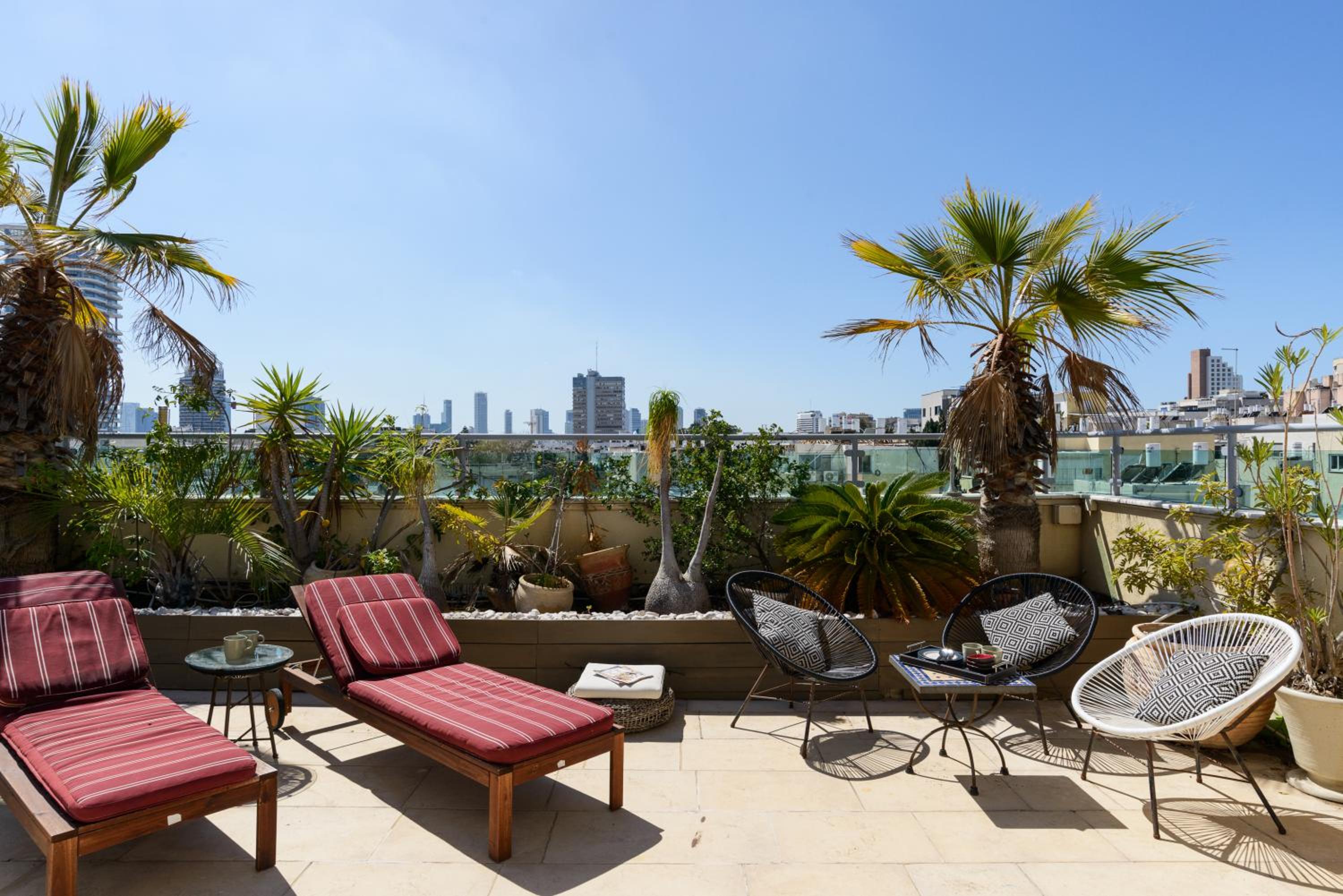 Mamad Duplex 2 Terraces City Center By Feelhome