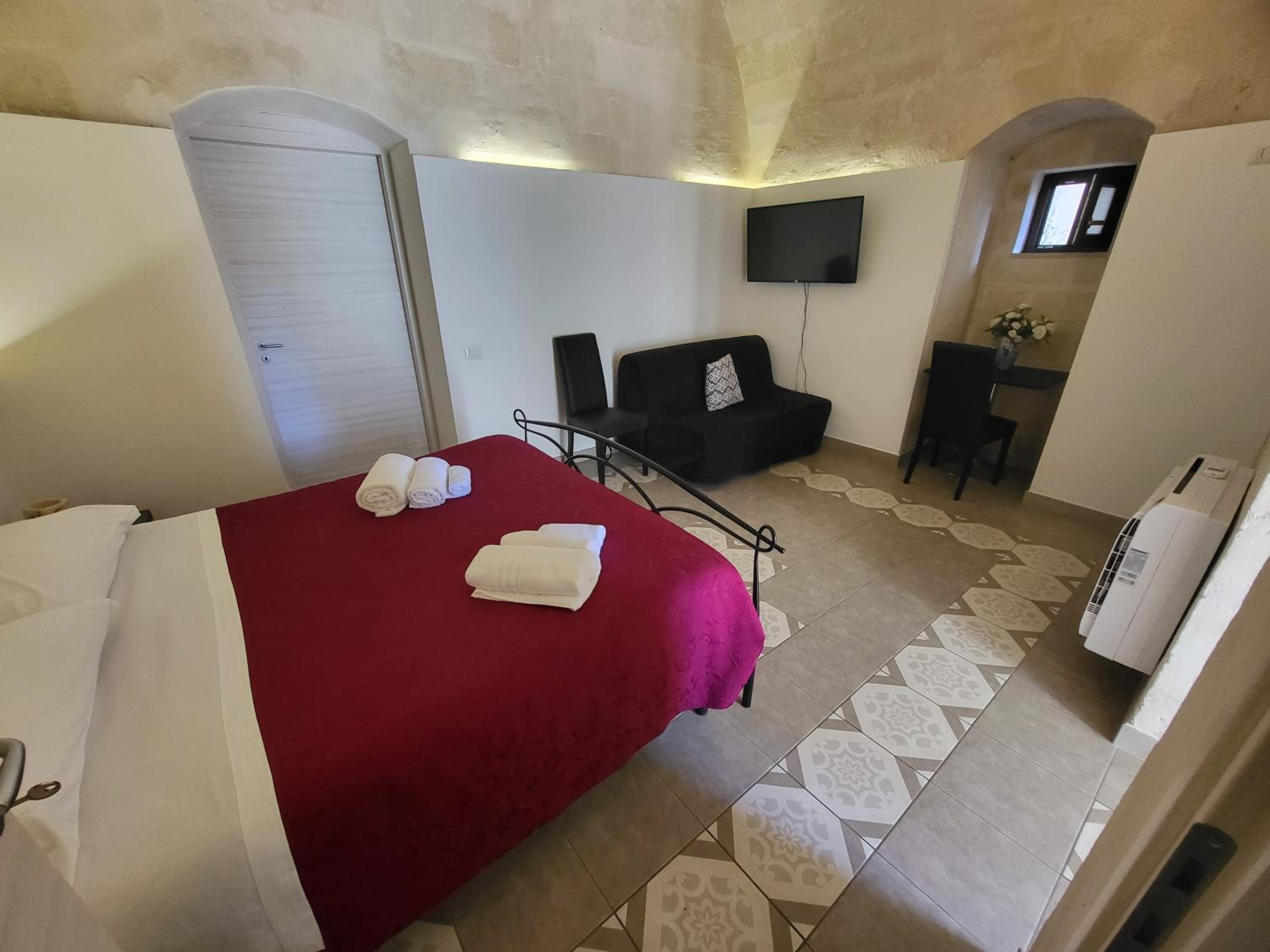 Le Dimore nel Cortile con patio e parcheggio privato