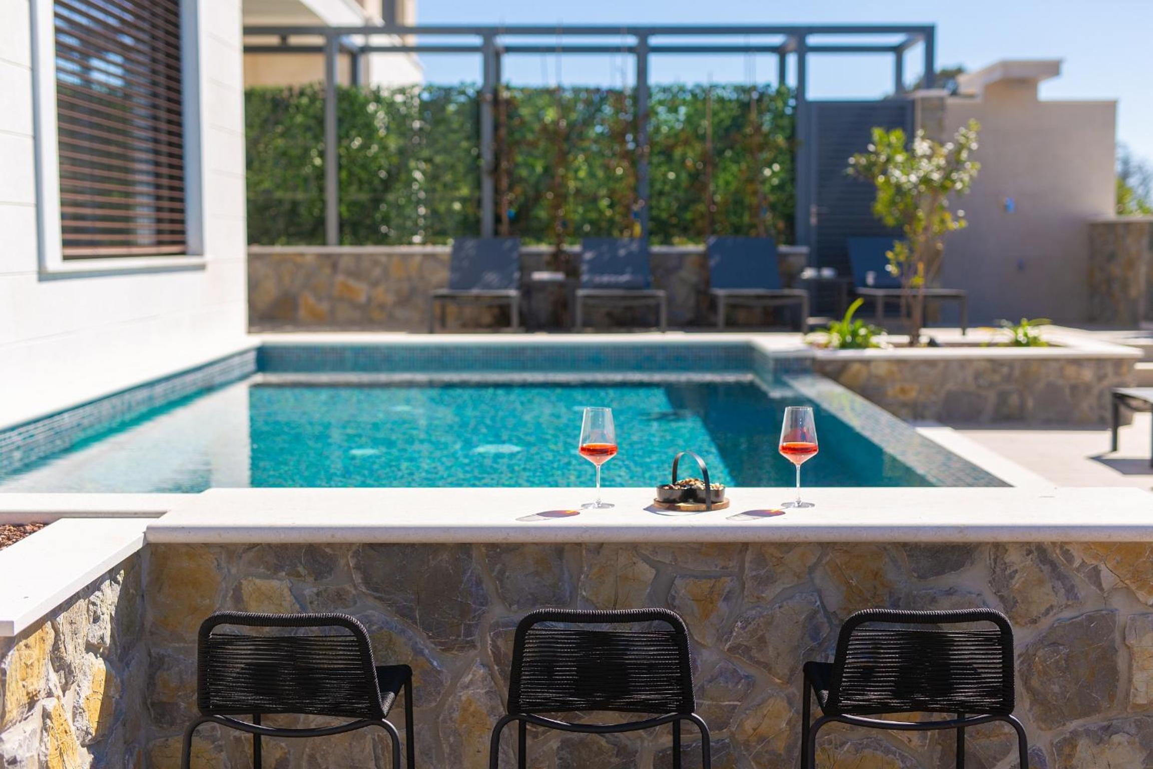 Photo 38