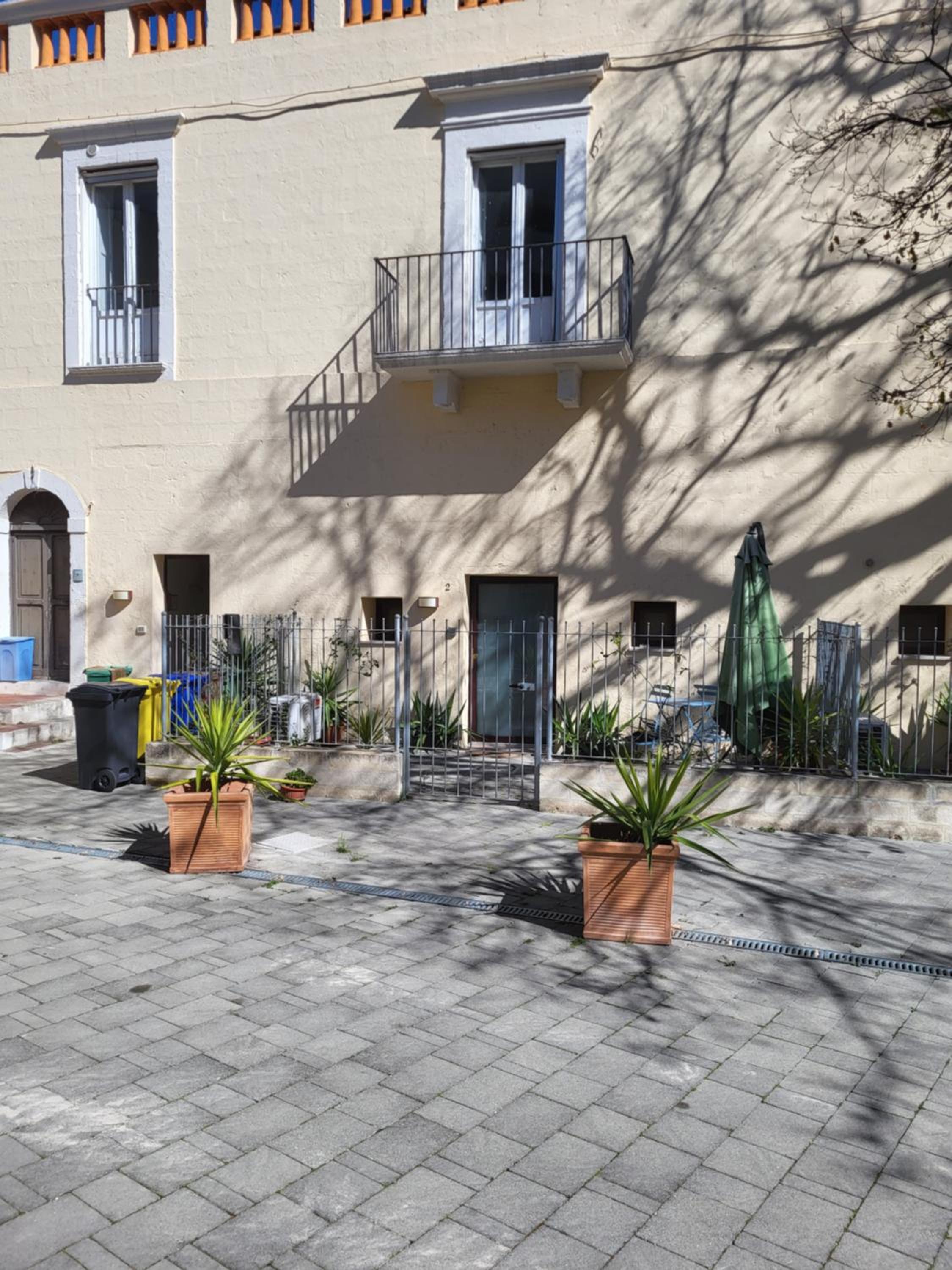 Le Dimore nel Cortile con patio e parcheggio privato