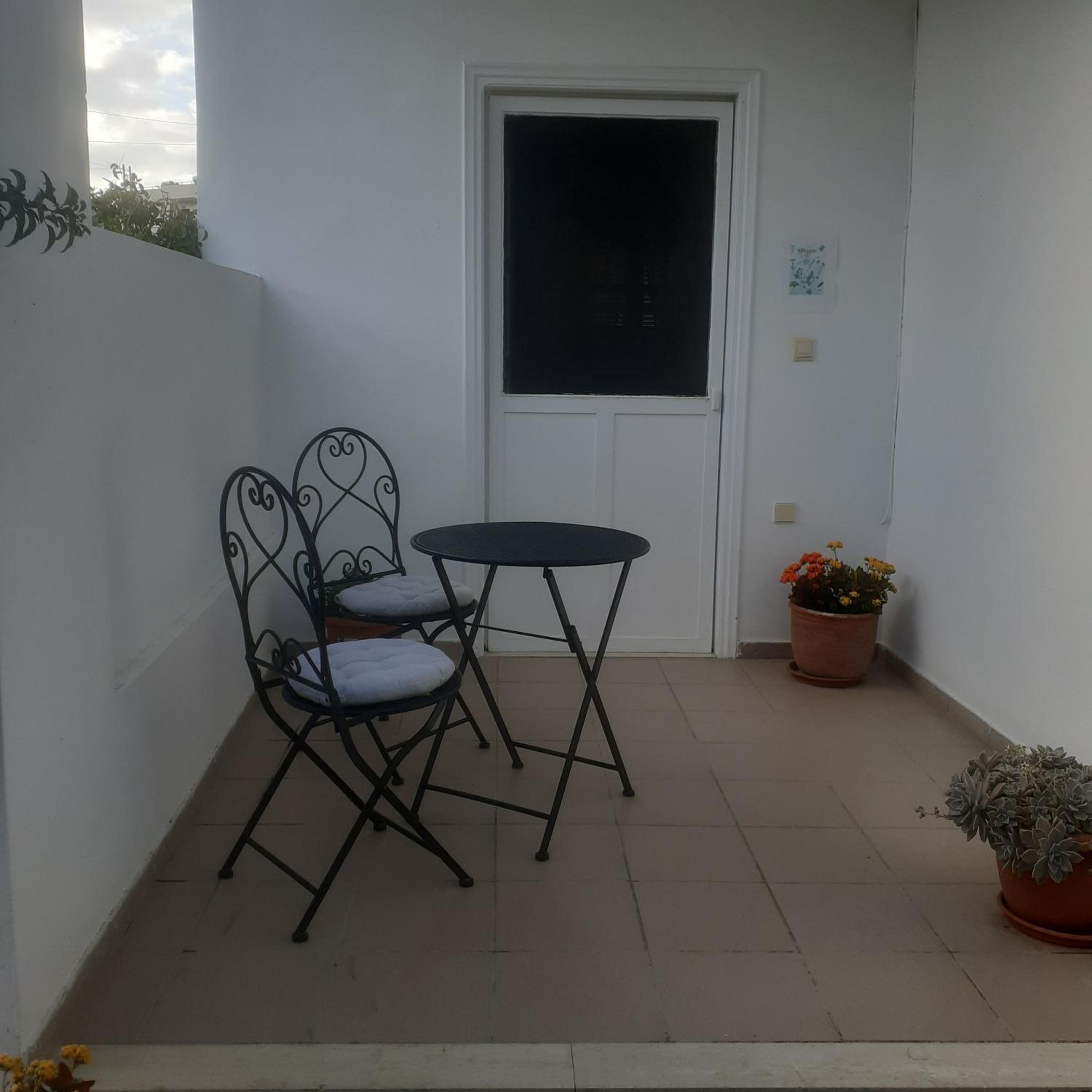 GARDEN HOUSE APARTMENT view 5