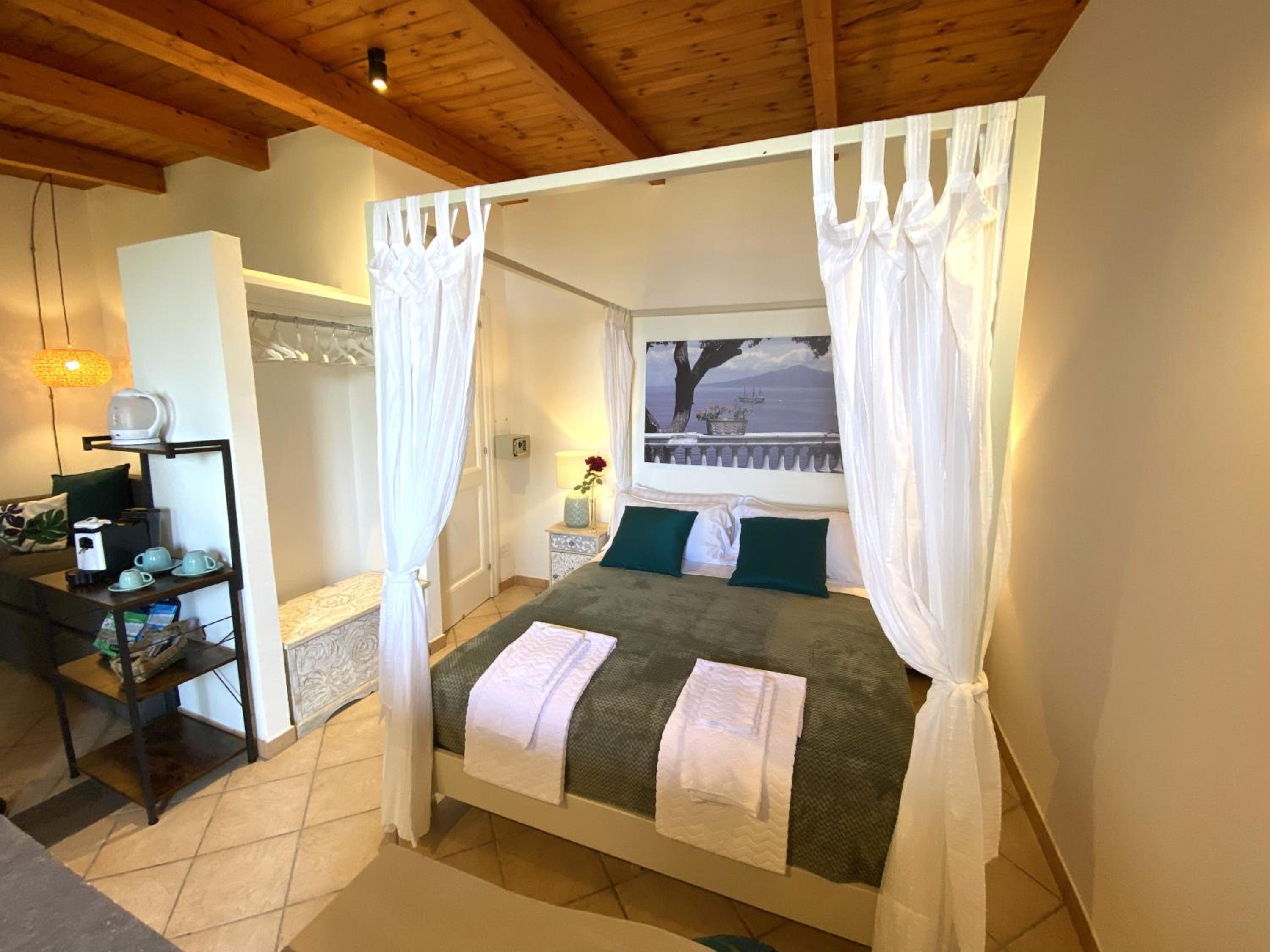 Hotel Olive - Cottage moderno tra gli ulivi di Sorrento - Image 1