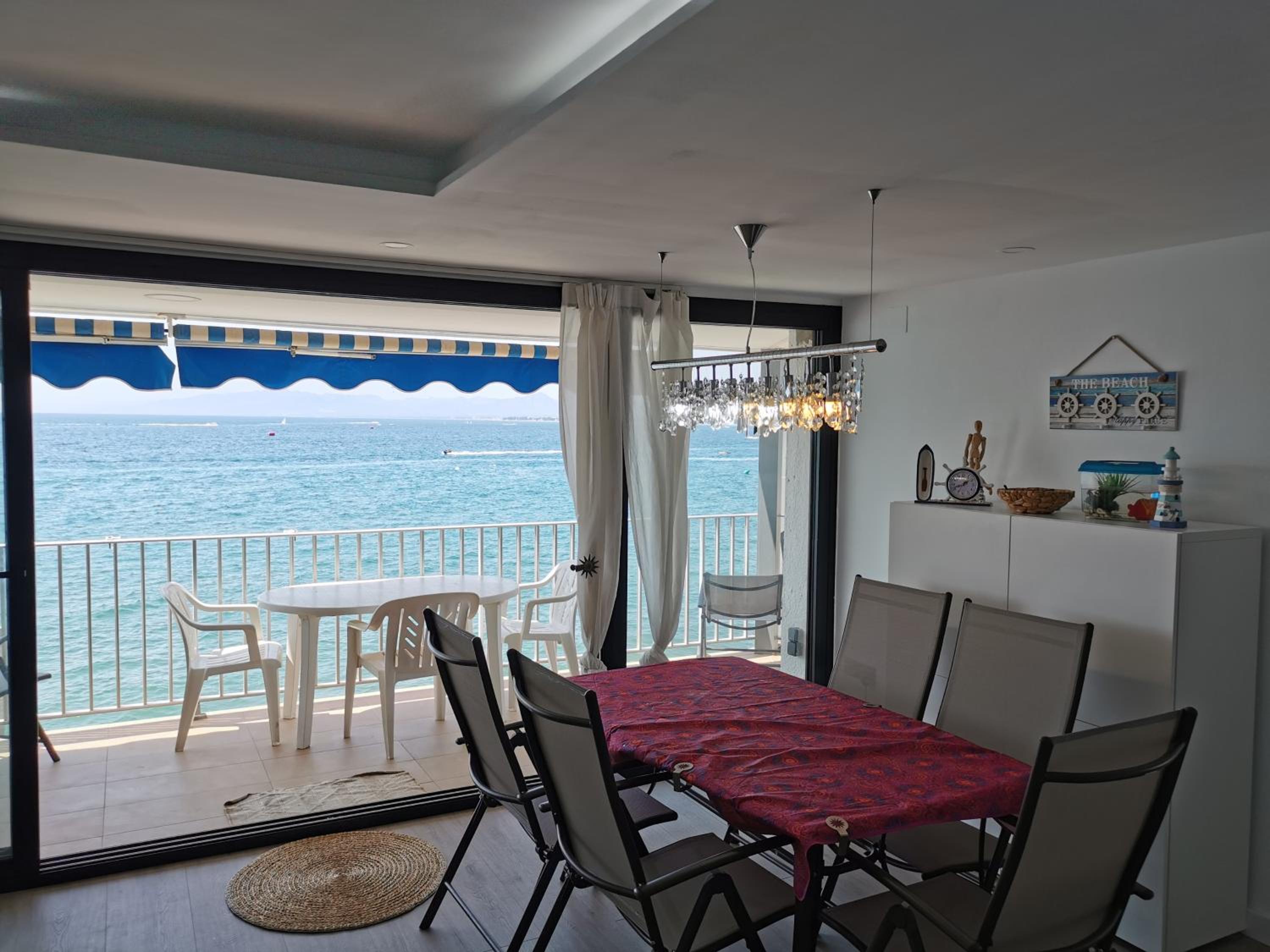 SALOU sea view appartement
