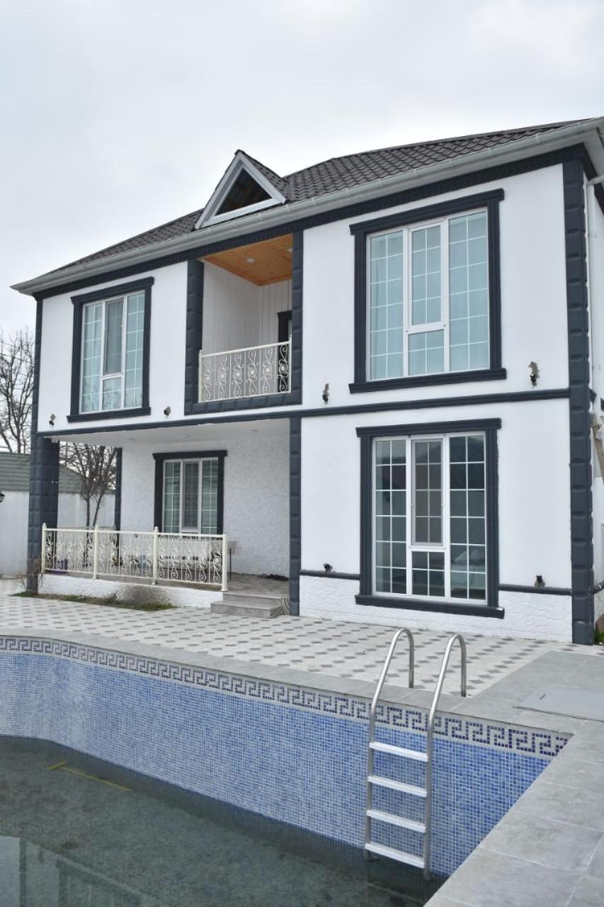Gabala White House