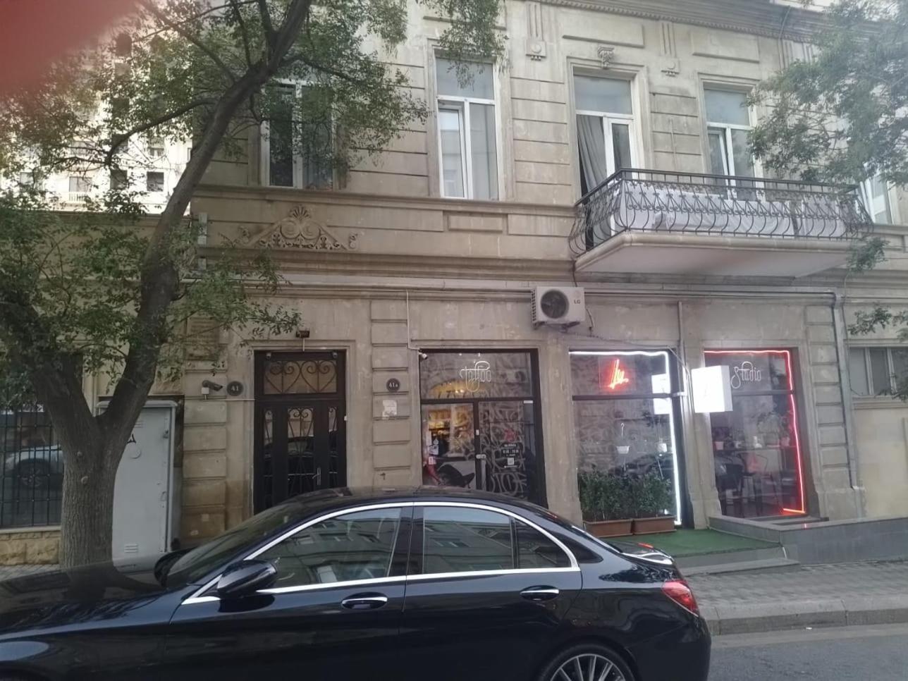 xoroshaya kvartira na torqovum