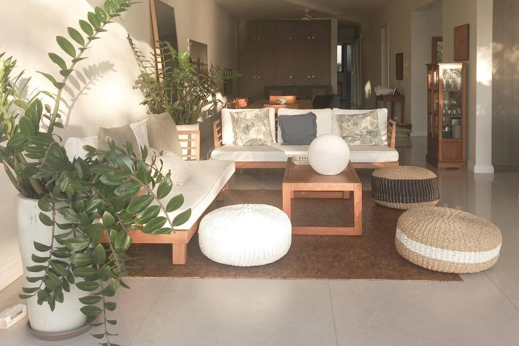 Beachfront Apartment photo 3