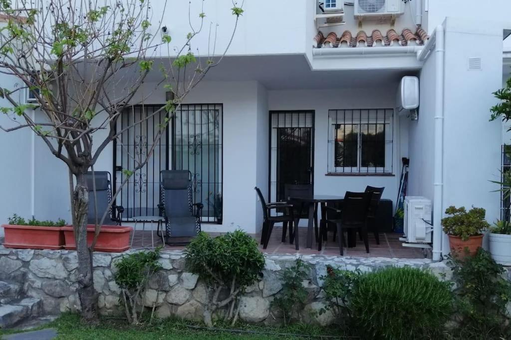 Beautiful apartment in La Carihuela, Torremolinos photo 3