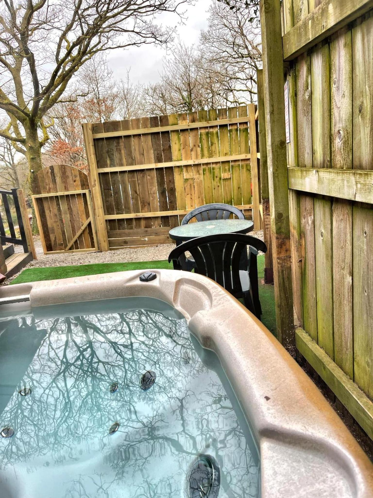 Wren 23-Hot Tub-Woodland Lodges-Tenby-Pembroke view 4