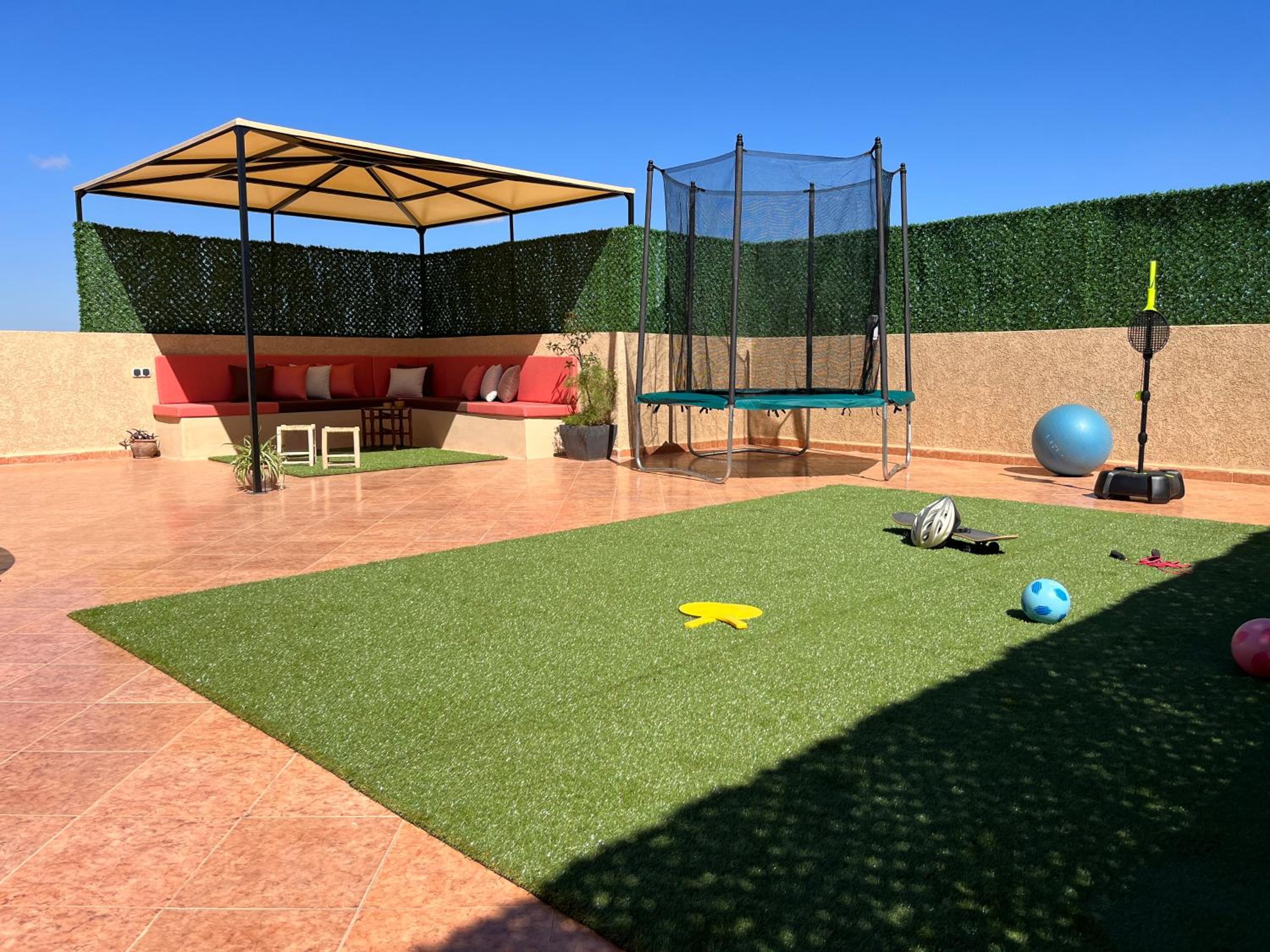 activities & amenities