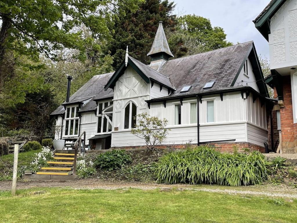 The Schoolhouse, Sandsend view 3