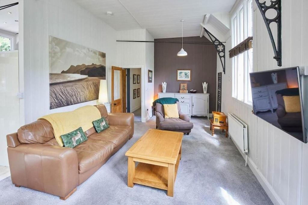 The Schoolhouse, Sandsend view 4