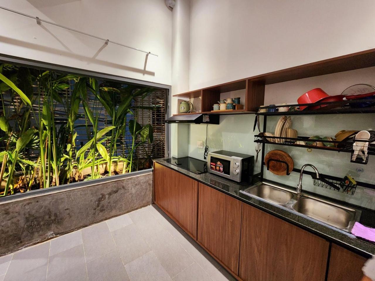 Hoa house