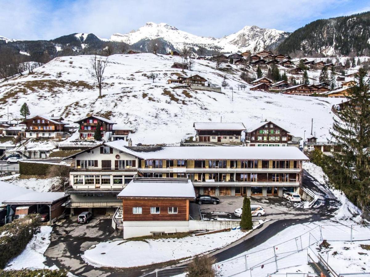 The Eiger Express Apartment - GRINDELHOMES