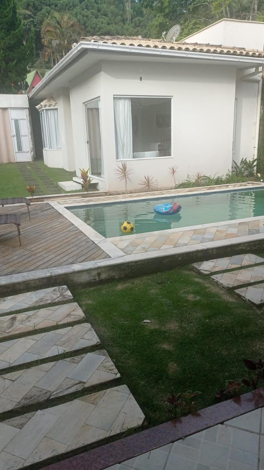 Casa para casal com piscina Alto Caparaó MG