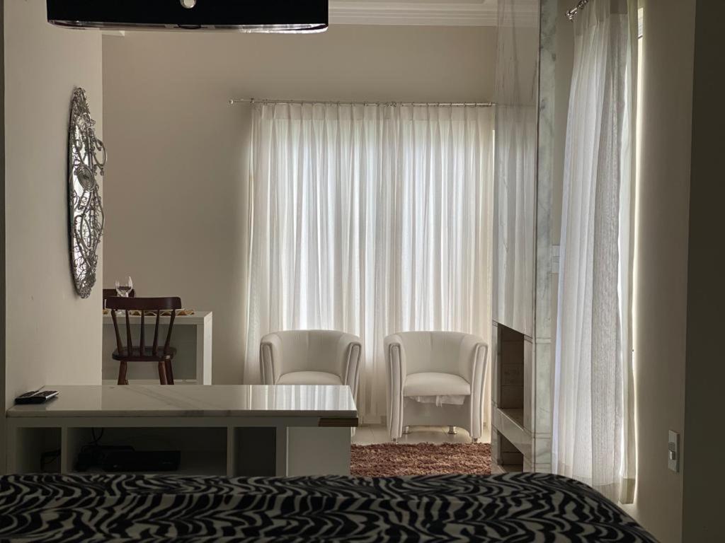 Casa para casal com piscina Alto Caparaó MG