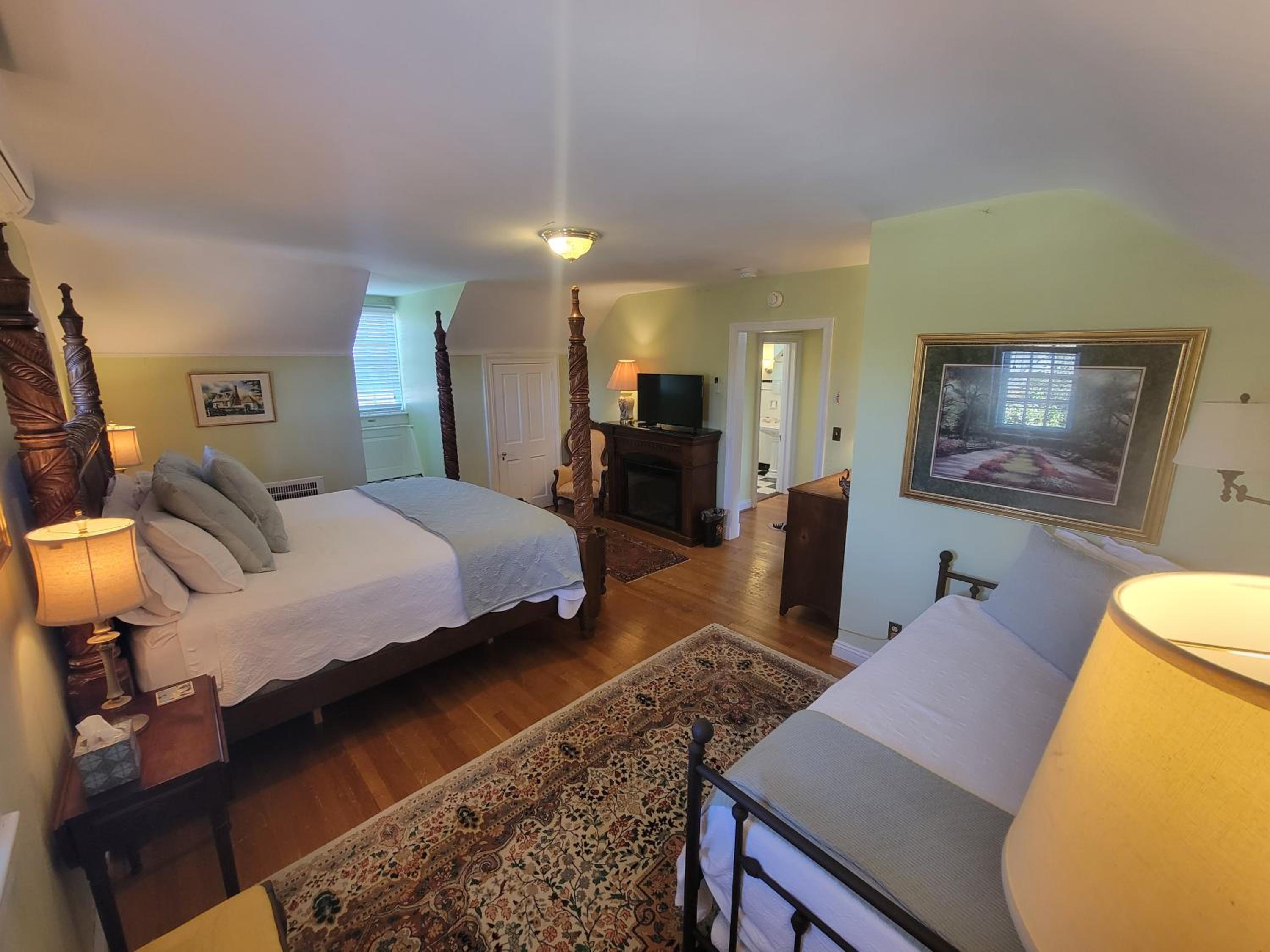 Hornsby House Inn