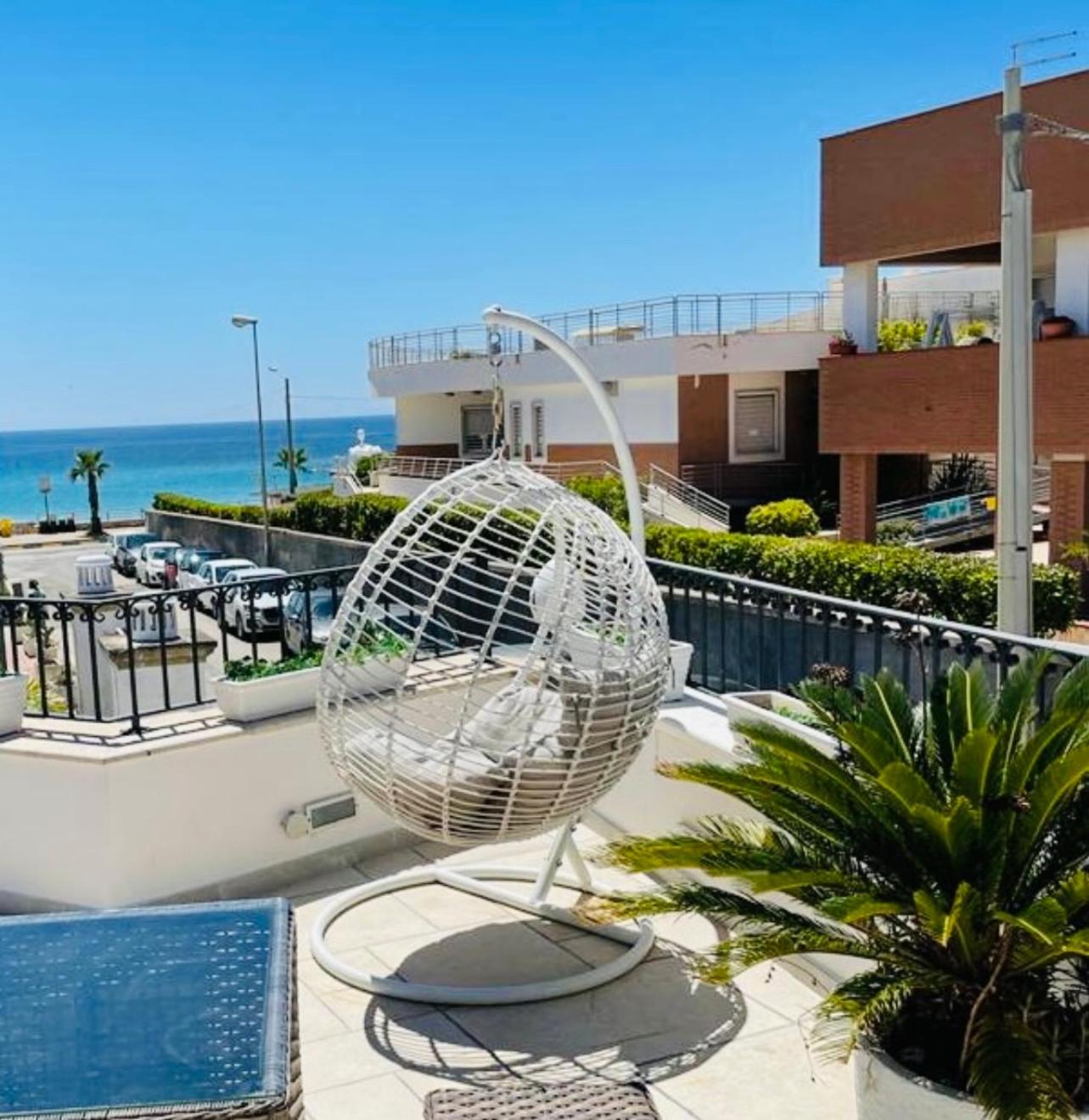 B&B Stellamarina