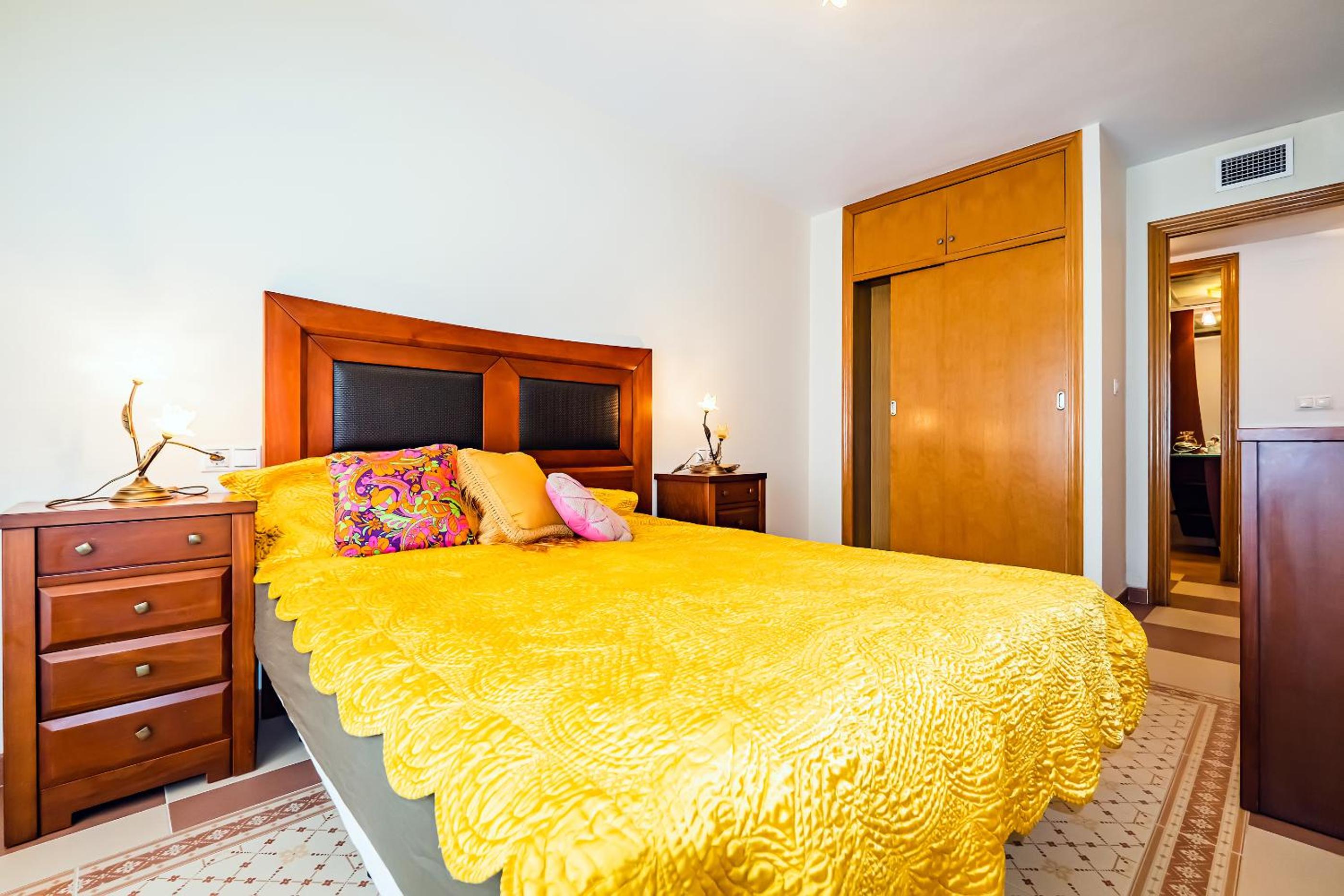 AM beach apartment
