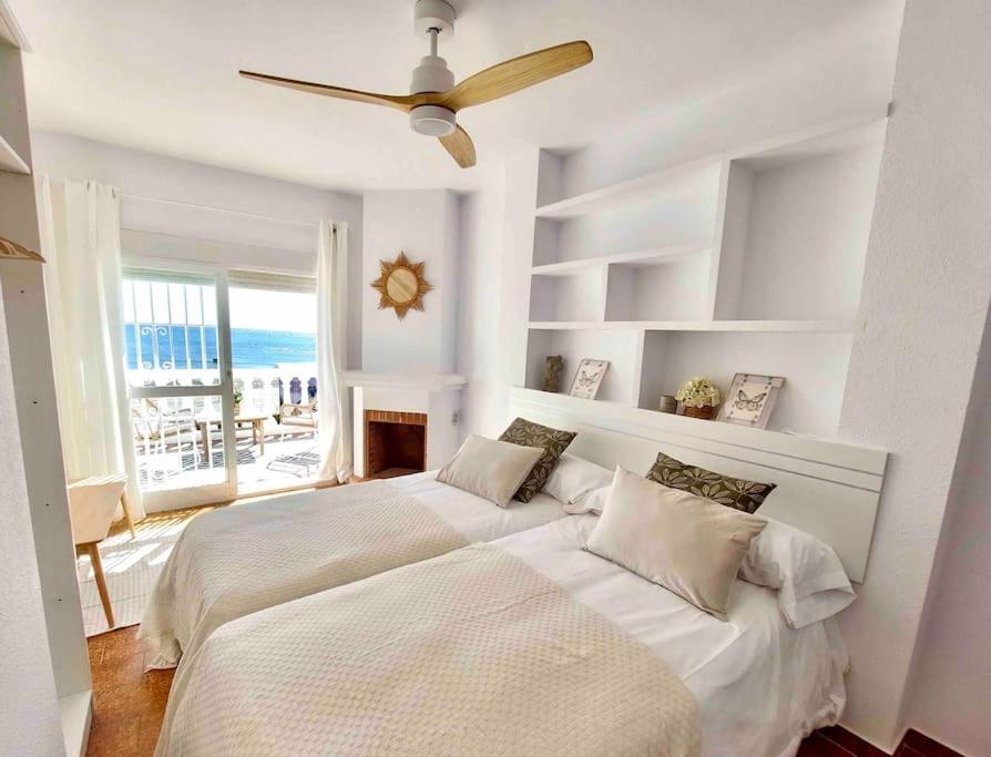 Caleta Beach House Villa Beatriz Sinese Design