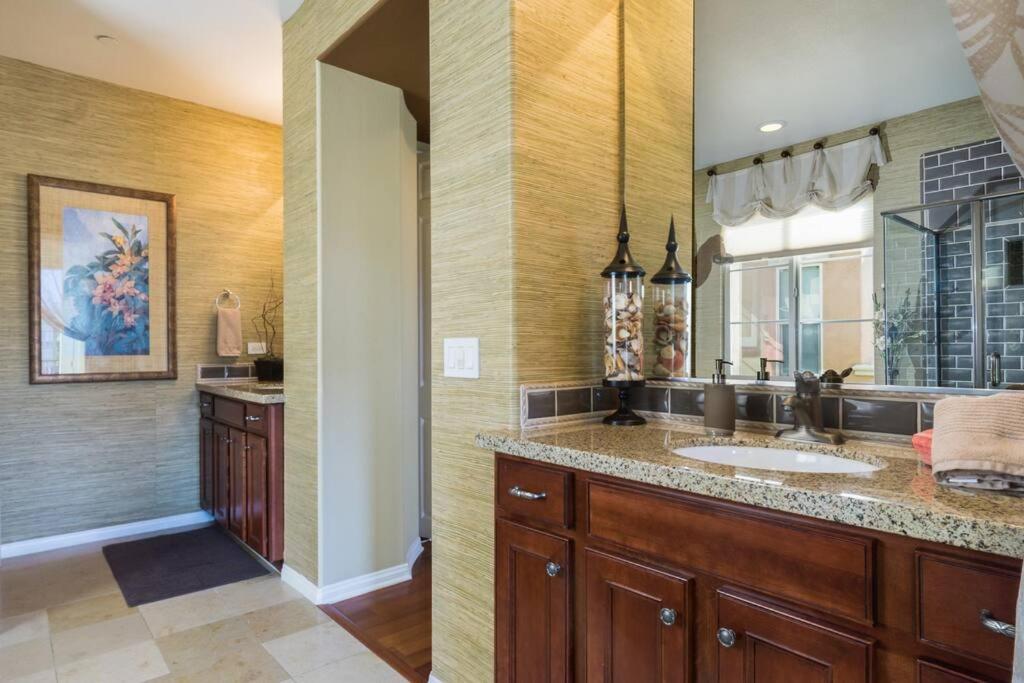 Terra Lago Villa Lake, Mountain and Desert view, Coachella Getaway - Property Image 37