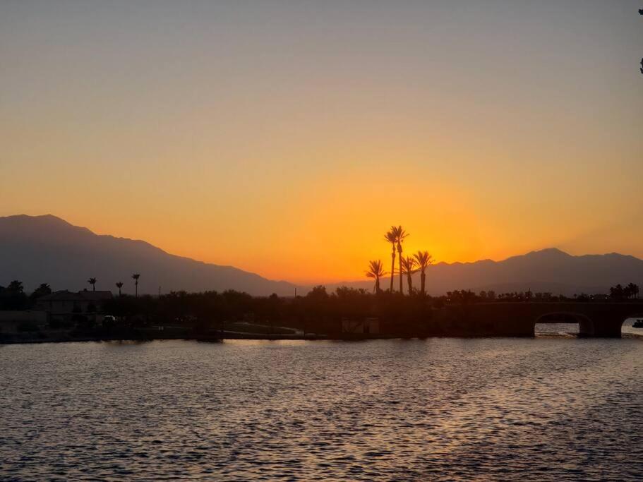 Terra Lago Villa Lake, Mountain and Desert view, Coachella Getaway - Property Image 24