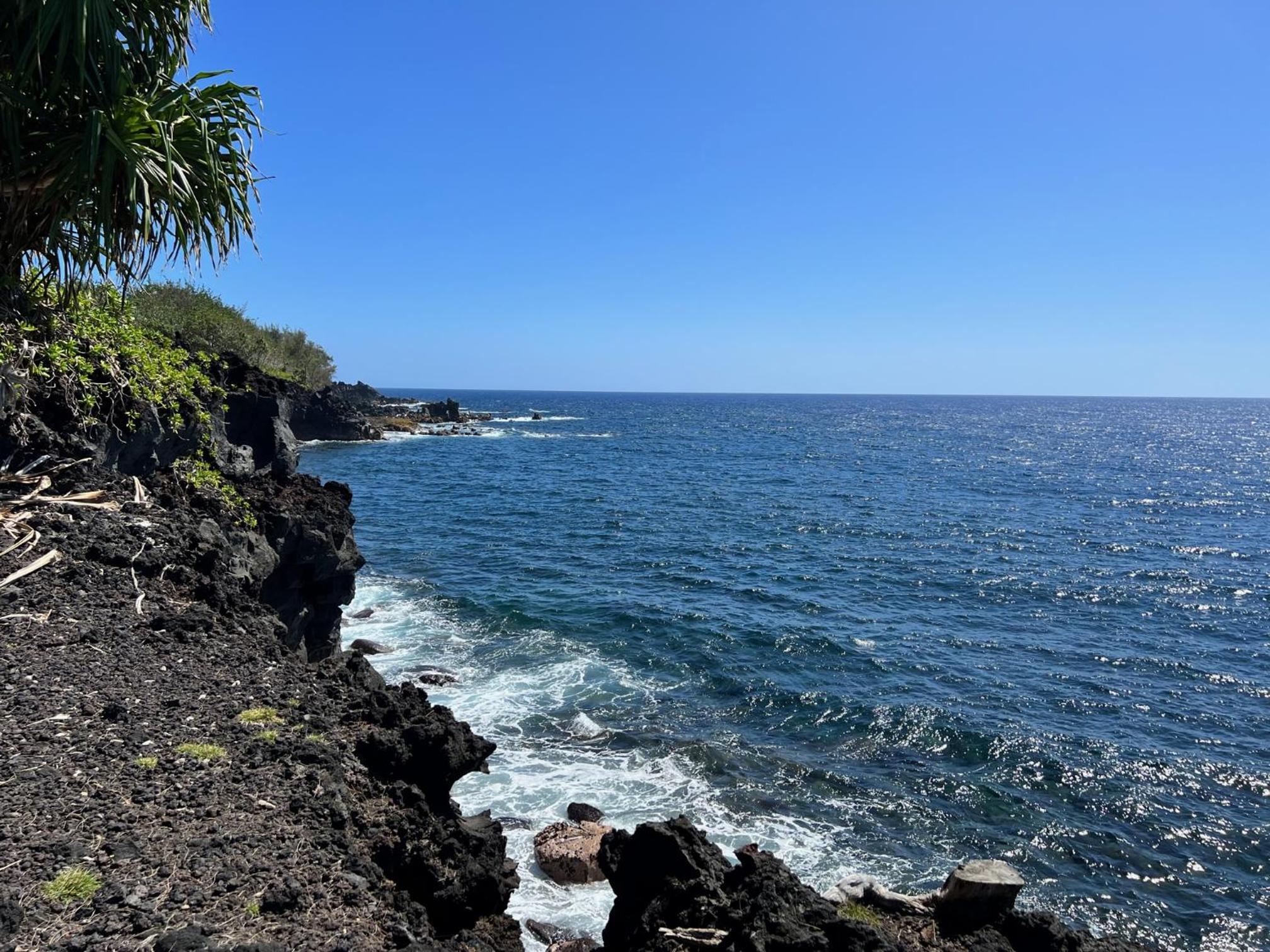 The Bali House and Cottage at Kehena Beach Hawaii view 5