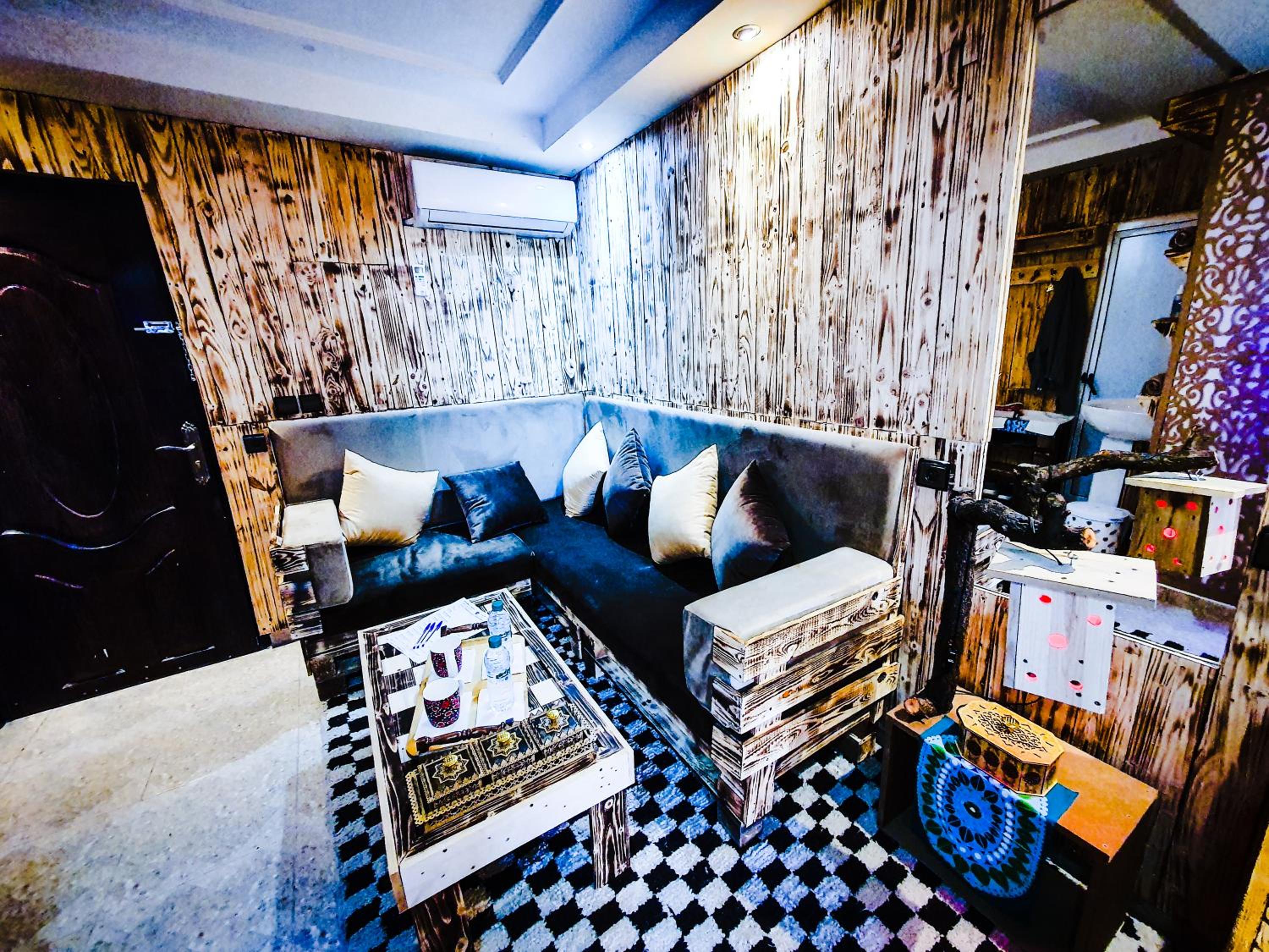 hotel room