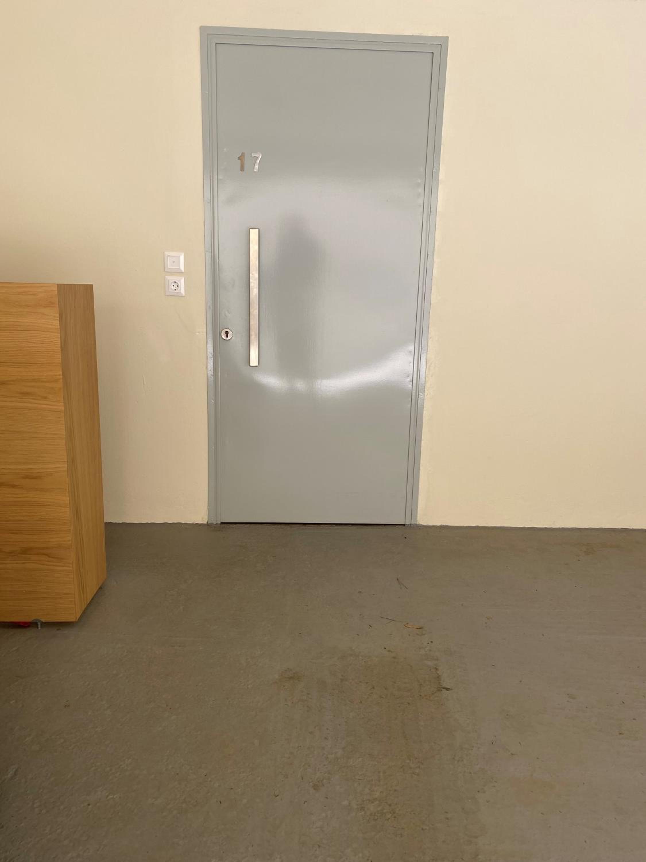 Bright, Cosy Studio close to Glyfada Beach & Center