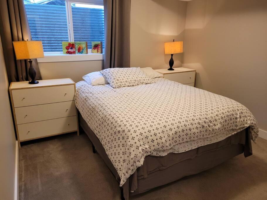 Lakeview B&B