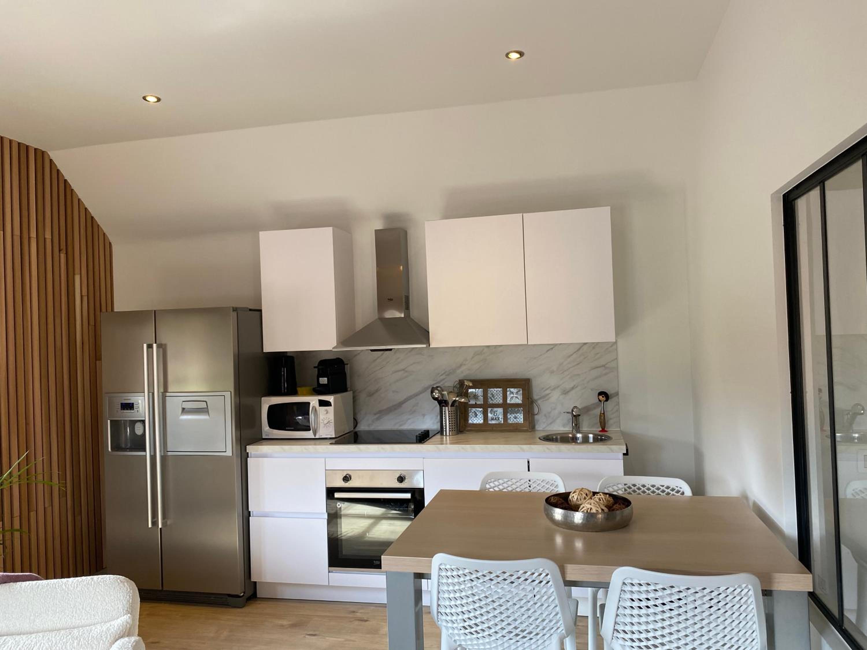 Le logis des Chênes, superbe bungalow dans quartier résidentiel proche de Namur