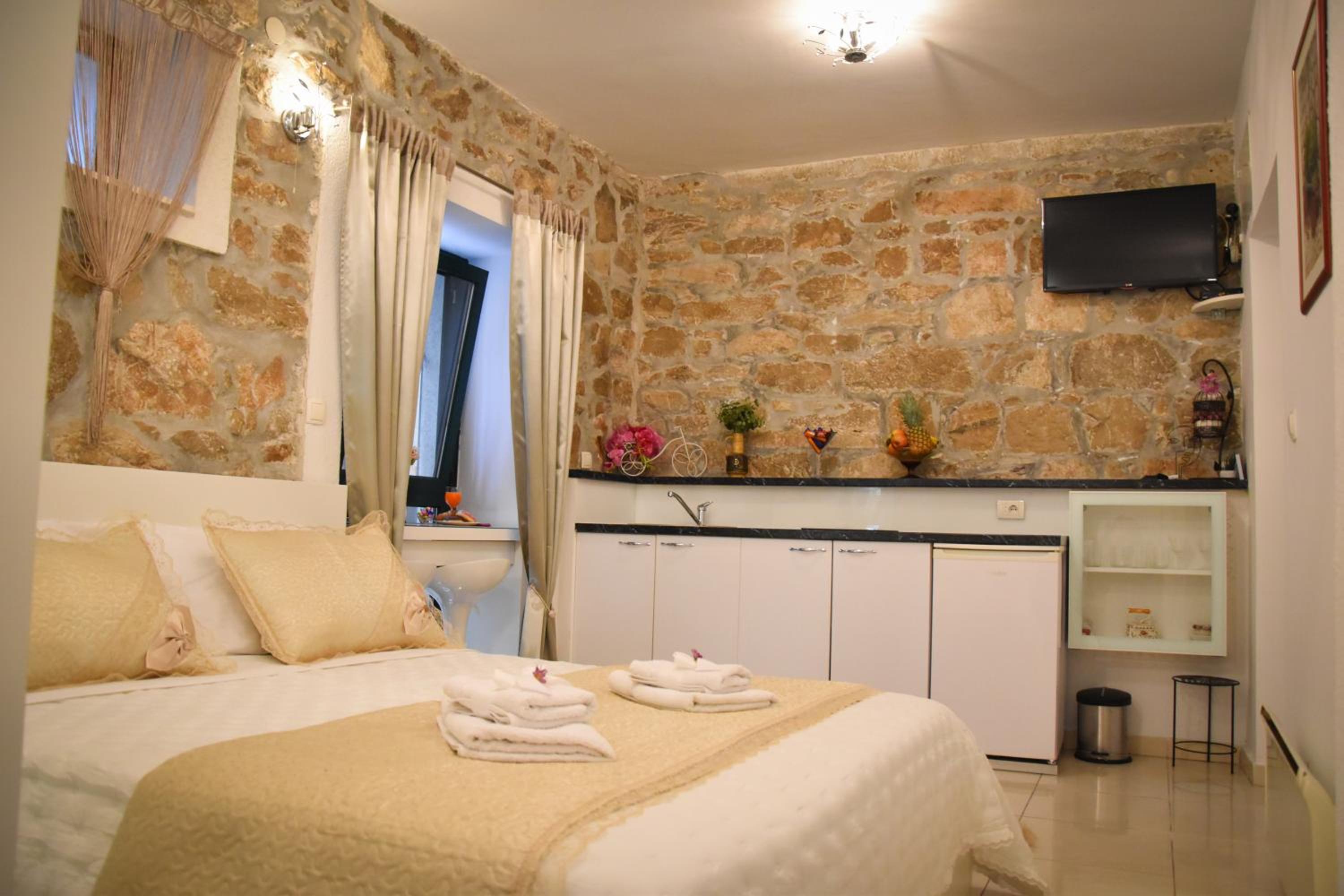 Apartments Bepina view 5