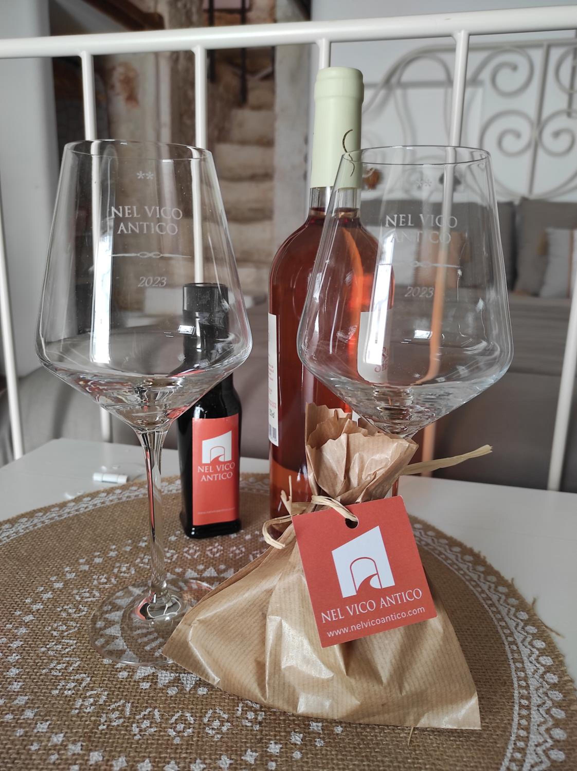 Nel Vico Antico en Ostuni — dining