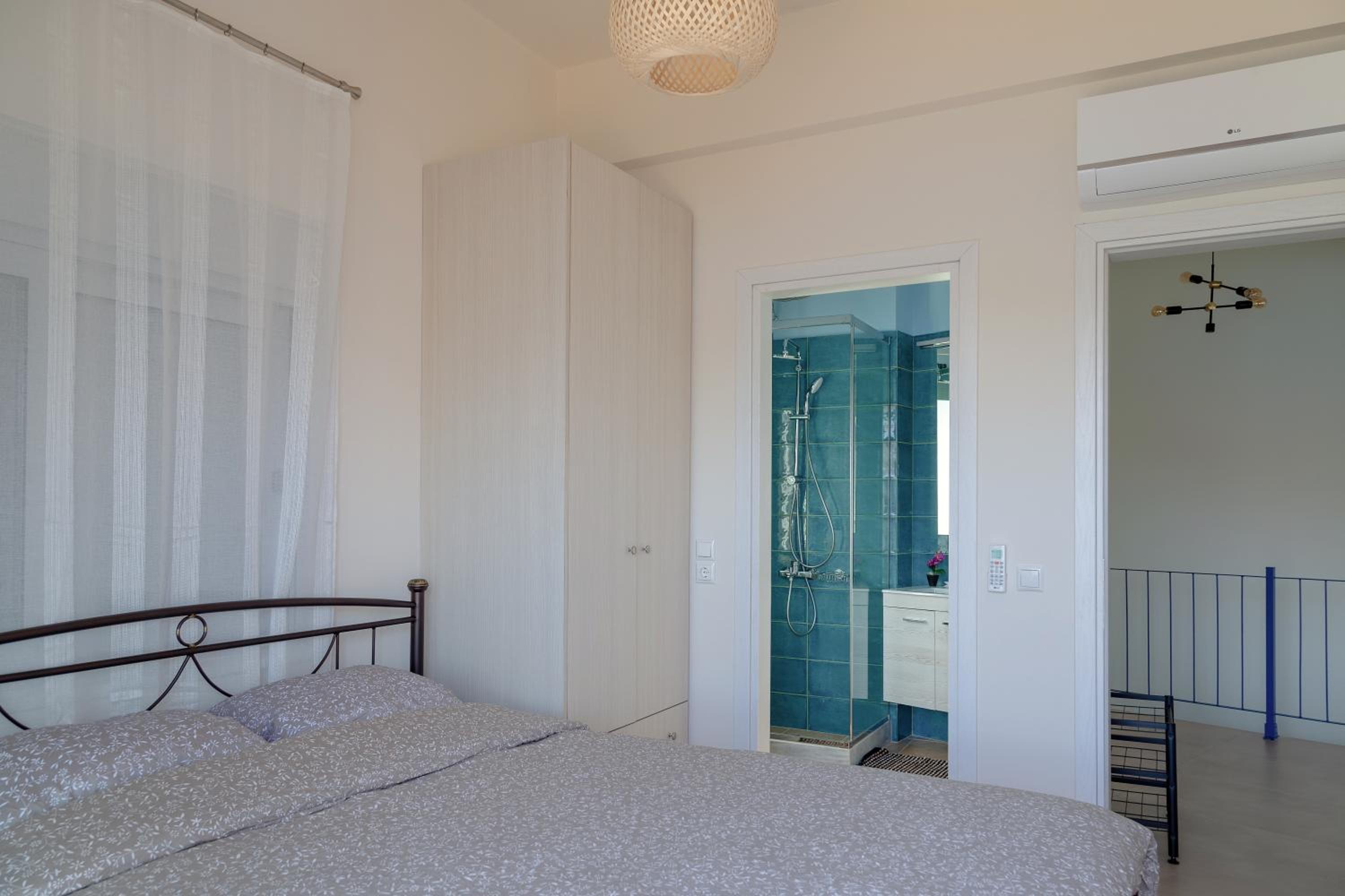Skorponeria Bay Luxury Villas