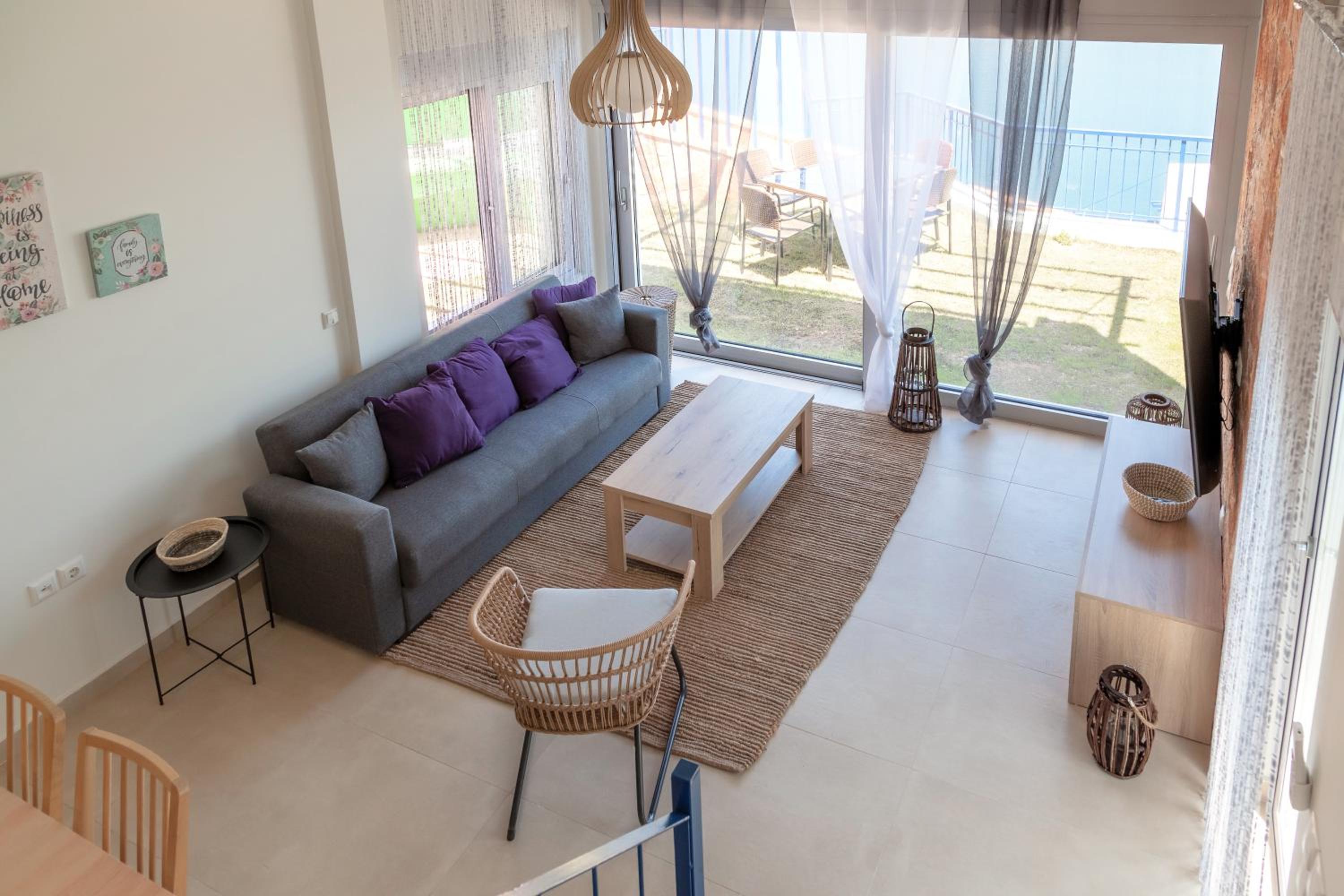Skorponeria Bay Luxury Villas