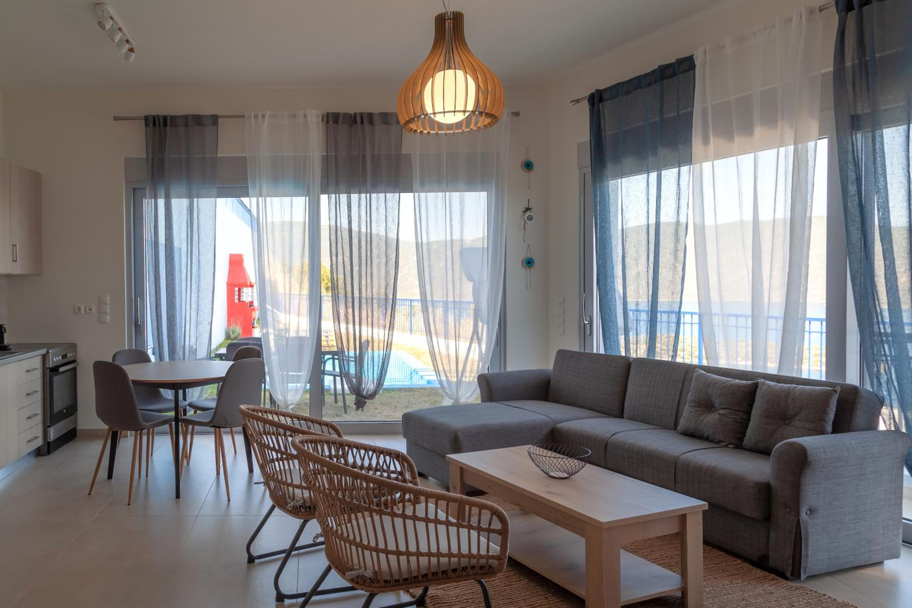 Skorponeria Bay Luxury Villas